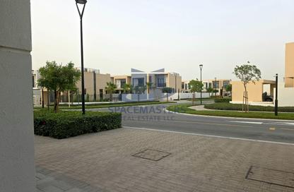 Villa - 3 Bedrooms - 5 Bathrooms for rent in Greenview 3 - Emaaar South - Dubai South (Dubai World Central) - Dubai Villa - 3 Bedrooms - 5 Bathrooms for rent in Greenview 3 - Emaaar South - Dubai South (Dubai World Central) - Dubai