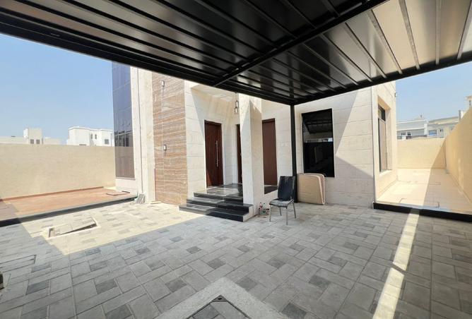 138789351 - Property Image 3