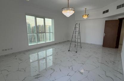 Apartment - 2 Bedrooms - 3 Bathrooms for rent in Oasis Tower - Al Rashidiya 1 - Al Rashidiya - Ajman Apartment - 2 Bedrooms - 3 Bathrooms for rent in Oasis Tower - Al Rashidiya 1 - Al Rashidiya - Ajman