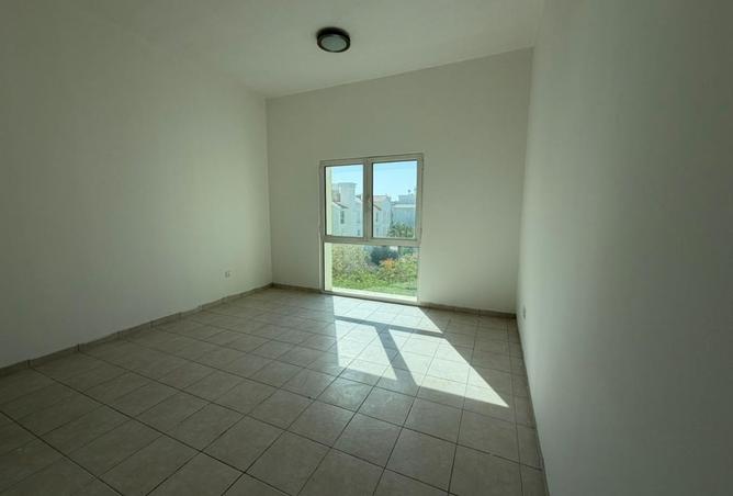 Balcony | Near to Metro | U & V Type Both Option