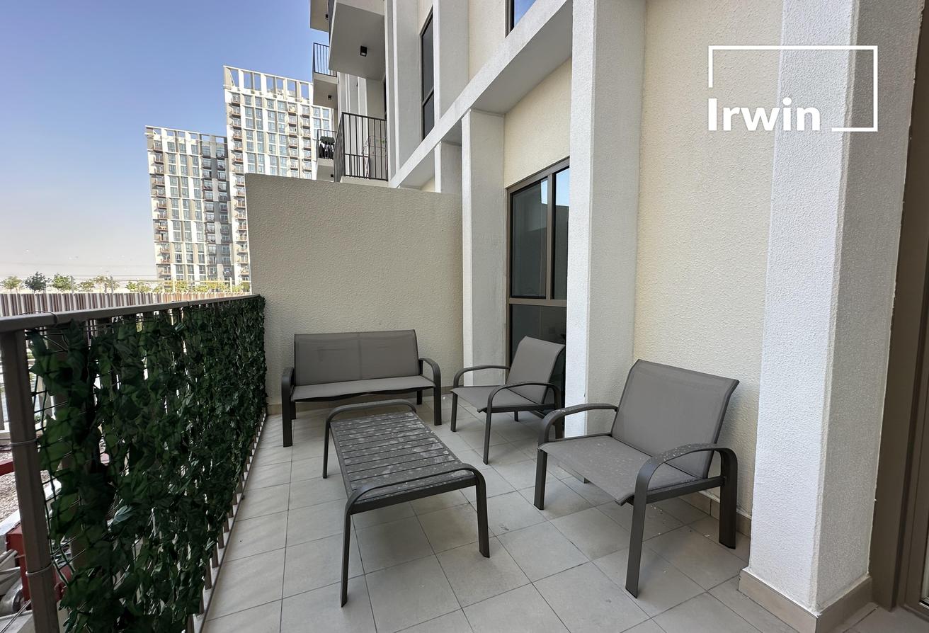 Fully Furnished | Huge Balcony | Best Pool View photo 25