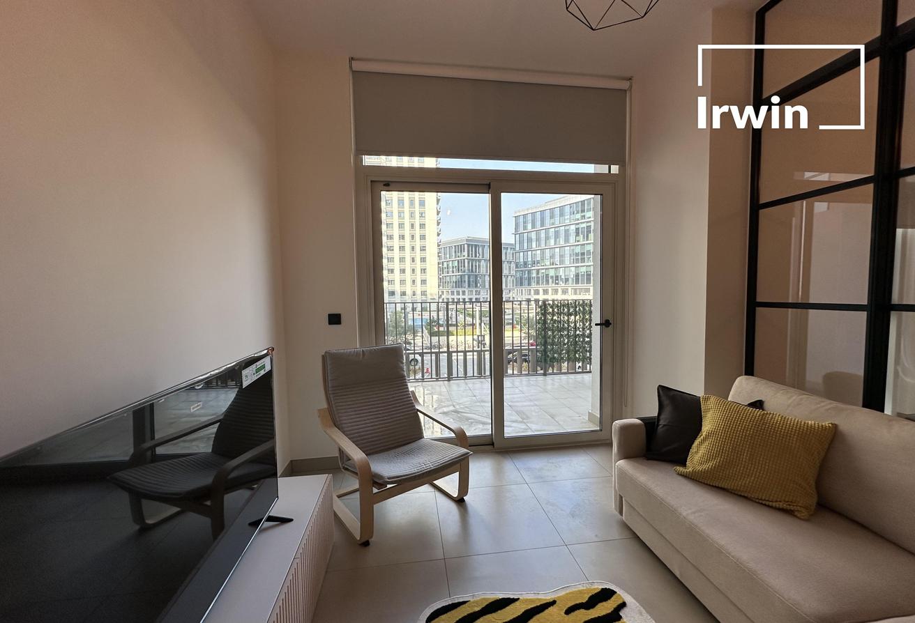 Fully Furnished | Huge Balcony | Best Pool View photo 18