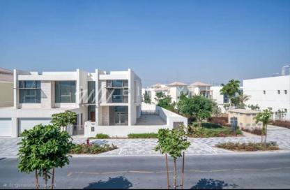 Villa - 5 Bedrooms - 7 Bathrooms for sale in District One Phase III - District One - Mohammed Bin Rashid City - Dubai
