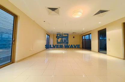 Villa - 5 Bedrooms - 6 Bathrooms for rent in Al Raha Gardens - Abu Dhabi
