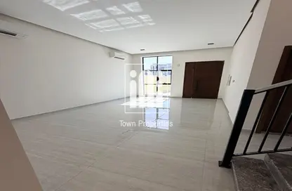 فيلا - 4 غرف نوم - 6 حمامات للايجار في مدينة الرياض - أبوظبي