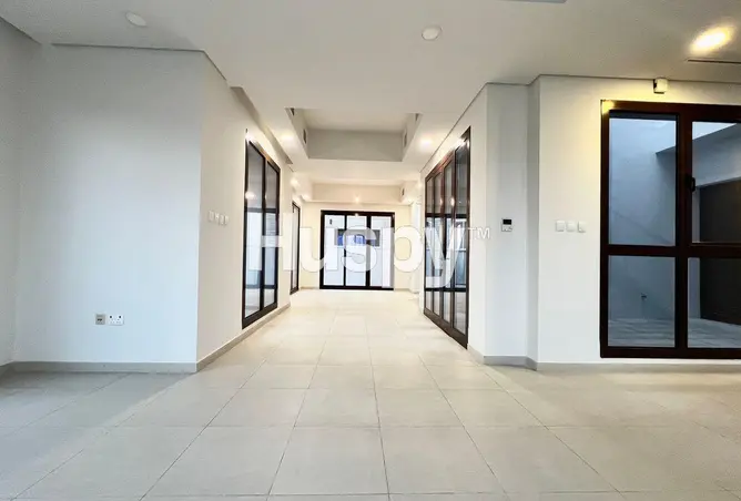 156895341 - Property Image 3