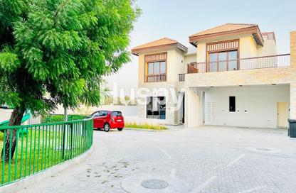 Villa - 5 - 6 for rent in Nalaya Villas - Najmat Abu Dhabi - Al Reem Island - Abu Dhabi Villa - 5 - 6 for rent in Nalaya Villas - Najmat Abu Dhabi - Al Reem Island - Abu Dhabi