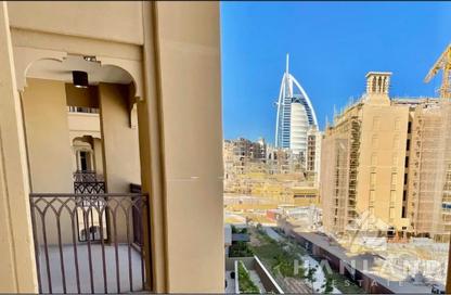 Apartment - 2 Bedrooms - 2 Bathrooms for rent in Asayel - Madinat Jumeirah Living - Umm Suqeim 3 - Umm Suqeim - Dubai