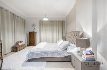 Apartment - 2 Bedrooms - 4 Bathrooms for sale in Al Anbara - Shoreline Apartments - Palm Jumeirah - Dubai