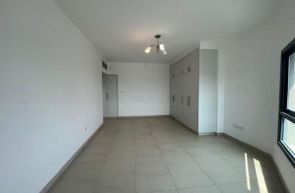 Apartment - 3 Bedrooms - 5 Bathrooms for rent in SBS Al Khan - Al Khan - Sharjah
