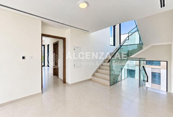 141916953 - Property Image 2