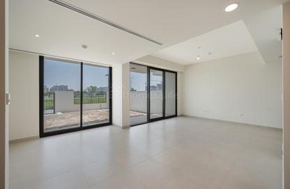 Townhouse - 3 - 3 for rent in Maha Townhouses - Town Square - Dubai