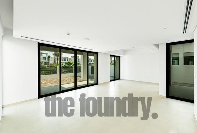 73334343 - Property Image 3