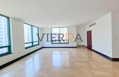 Apartment - 3 Bedrooms - 4 Bathrooms for rent in Liwa Centre Towers - Hamdan Street - Abu Dhabi
