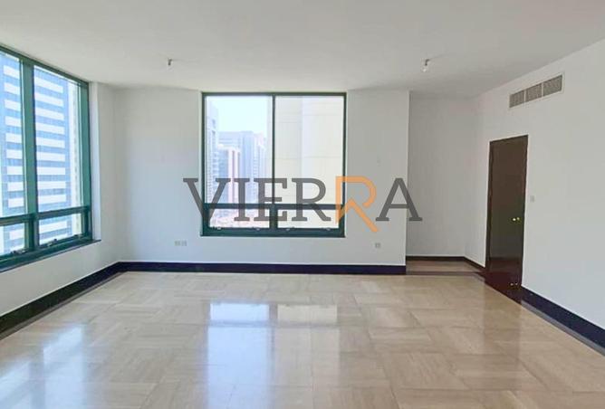 114602852 - Property Image 3