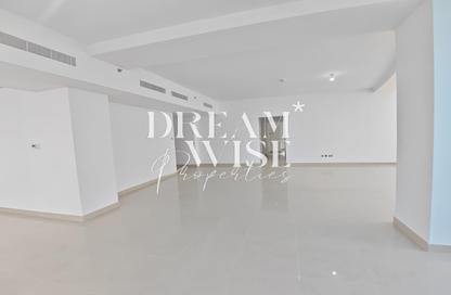 Apartment - 3 - 4 for rent in Etihad Towers - Corniche Road - Abu Dhabi