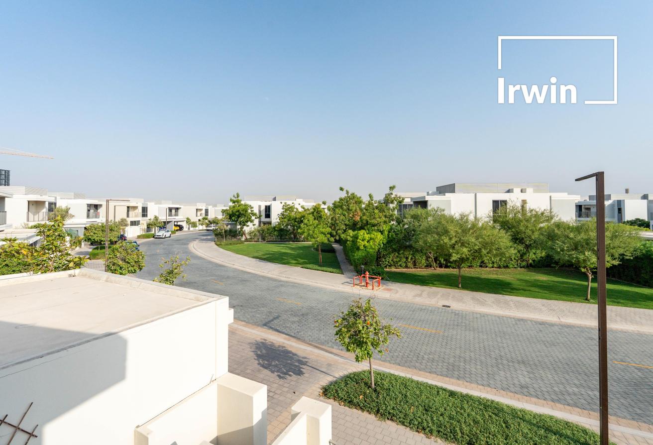 Vacant | Unfurnished | Largest Plot photo 20