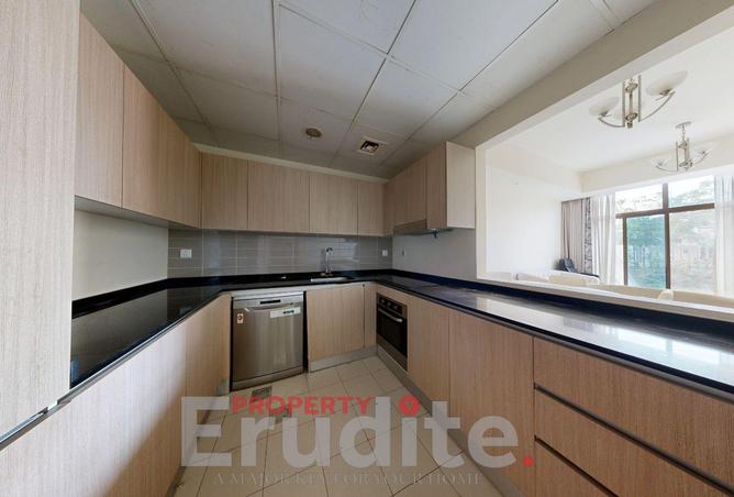 83643065 - Property Image 3
