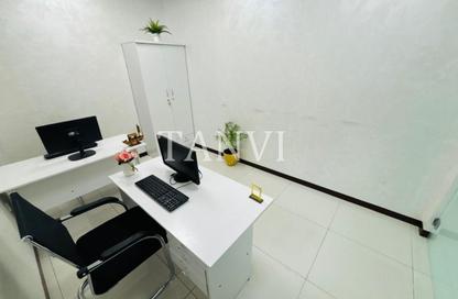 Office Space - Studio - 1 Bathroom for rent in Business Atrium Building - Oud Metha - Bur Dubai - Dubai