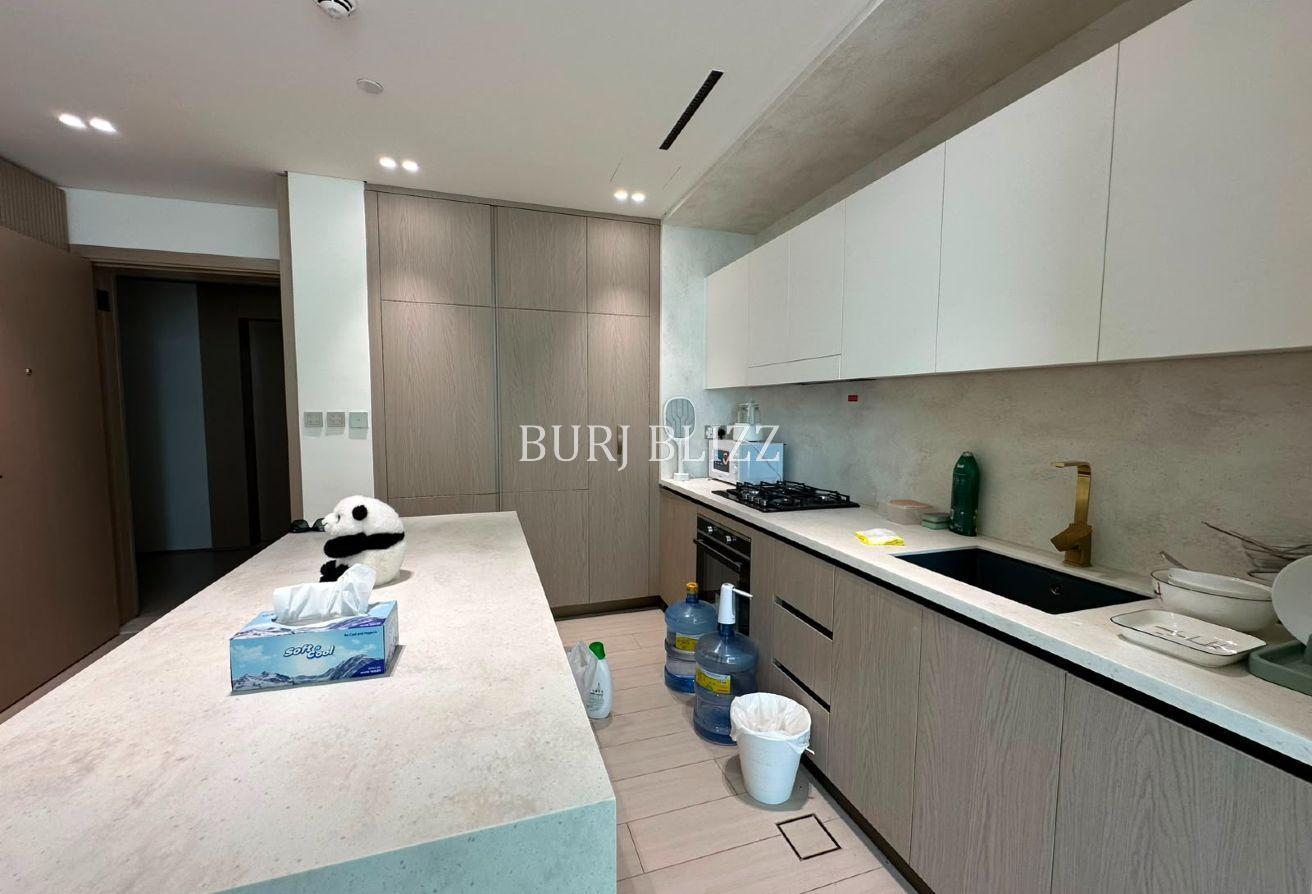 Modern Comfort | Fully Furnished | Huge Layout photo 14