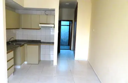 Apartment - Studio - 1 Bathroom for rent in Naif Road - Naif - Deira - Dubai