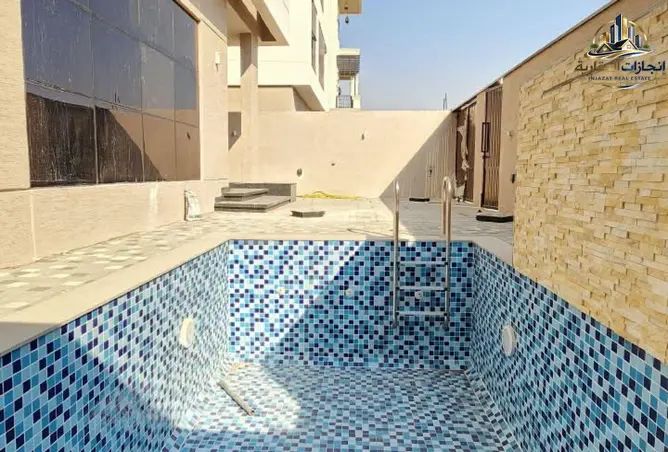 145517383 - Property Image 3
