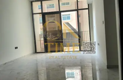 شقة - 2 غرف نوم - 3 حمامات للايجار في الجرف 3 - الجرف - عجمان وسط المدينة - عجمان