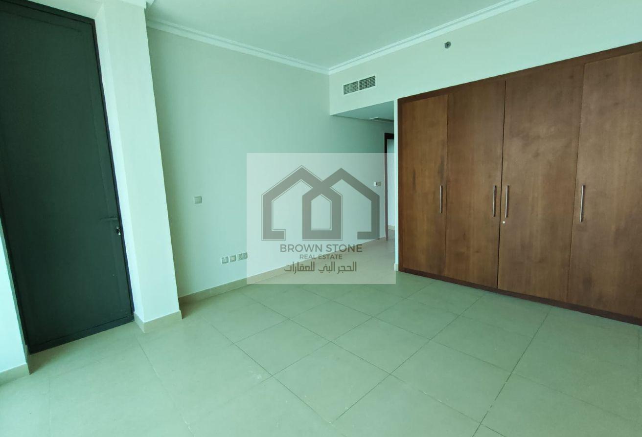 Spacious 3BHK | End Corner | Burj Khalifa View photo 7