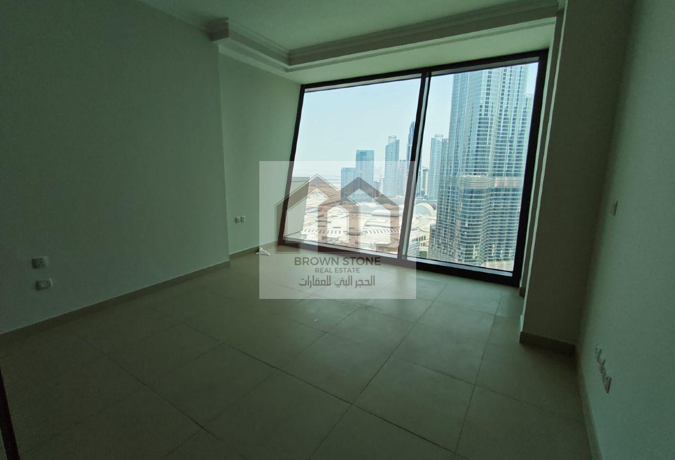 Spacious 3BHK | End Corner | Burj Khalifa View photo 6
