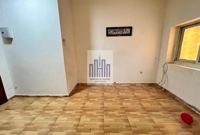 60137077 - Property Image 2