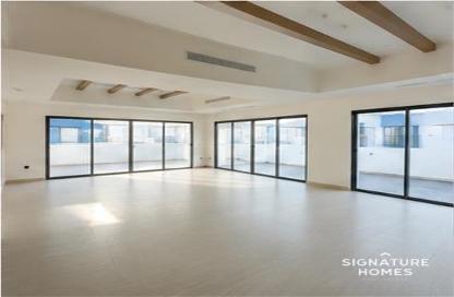 Villa - 6 Bedrooms - 7 Bathrooms for sale in Santorini - Damac Lagoons - Dubai