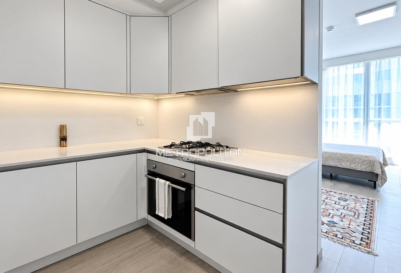 Great Maintenance | Furnished | Spacious Layout photo 4