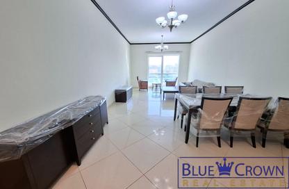 Apartment - 2 Bedrooms - 3 Bathrooms for rent in Emerald Oud Metha - Oud Metha - Bur Dubai - Dubai