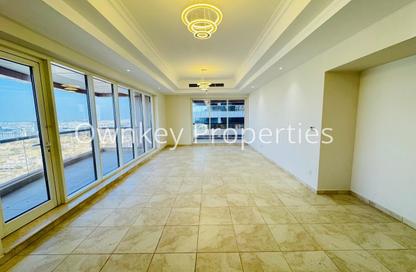 Apartment - 3 Bedrooms - 5 Bathrooms for rent in Escape Tower - Business Bay - Dubai