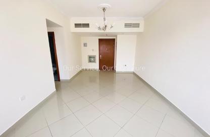 Apartment - 1 - 1 for rent in New Al Taawun Road - Al Taawun - Sharjah