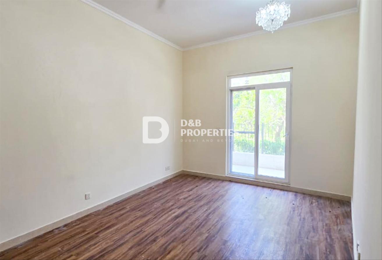 Ready to Move in | Well Maintained | Spacious photo 9