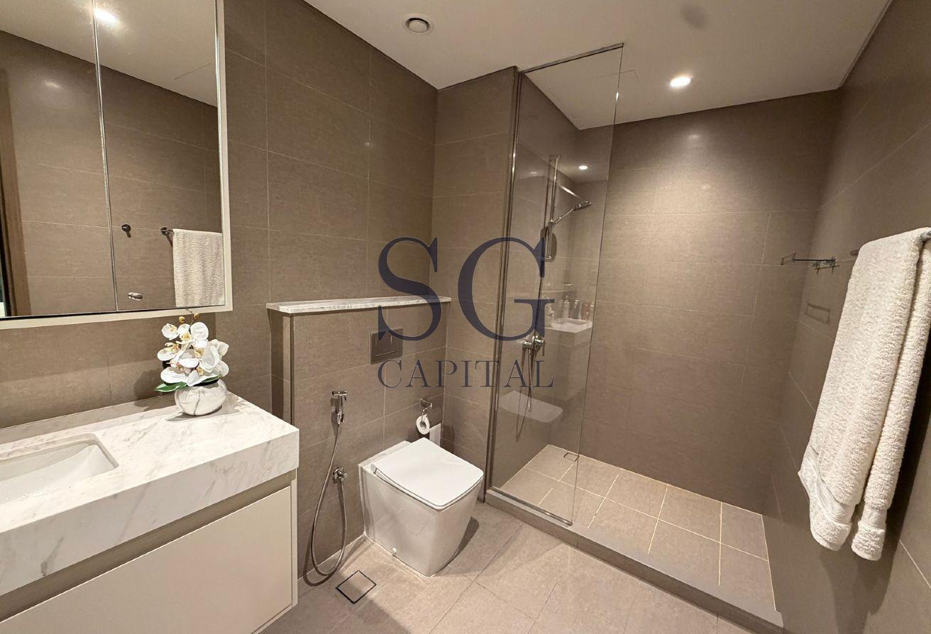 High Floor | Direct Fountain & Burj Khalifa Views photo 6