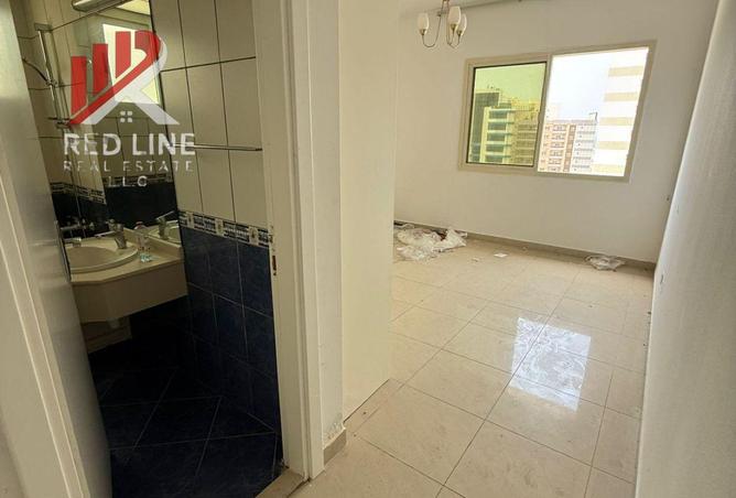 87452369 - Property Image 2