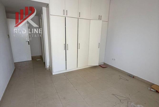 87452369 - Property Image 3
