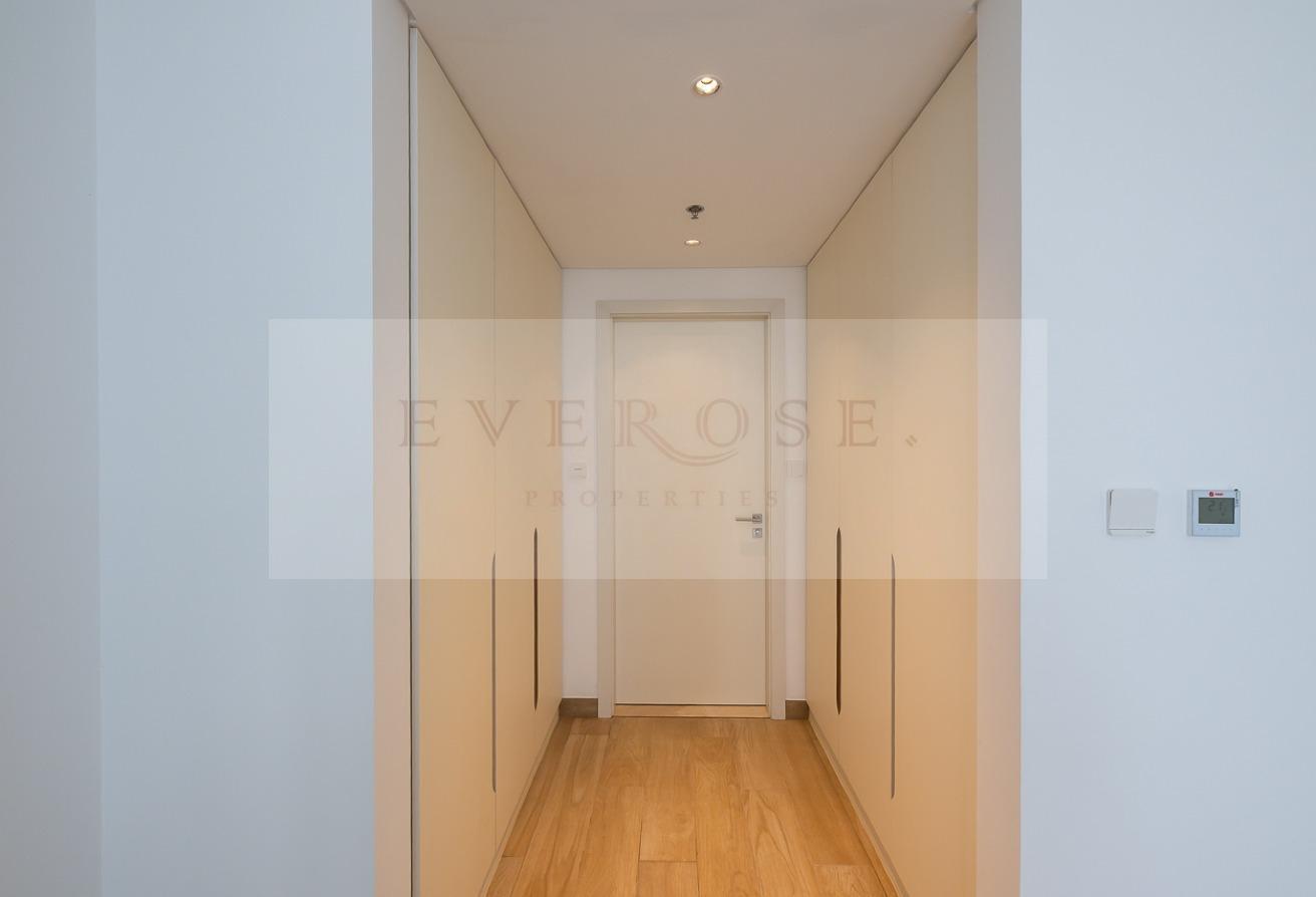 Spacious 1BR | Luxury Lifestyle Living photo 9