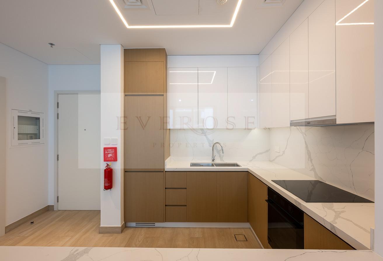 Spacious 1BR | Luxury Lifestyle Living photo 6