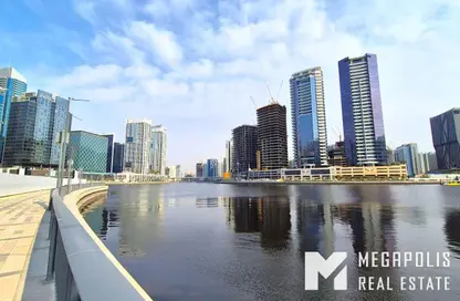 Apartment - 1 Bedroom - 1 Bathroom for sale in Peninsula Four - Peninsula - Business Bay - Dubai