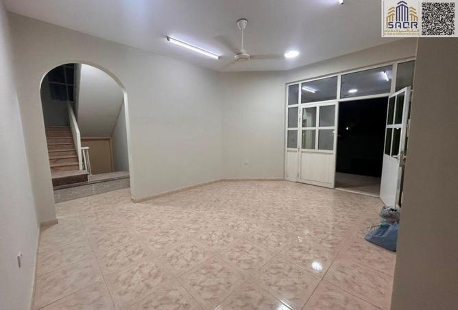 93143675 - Property Image 3