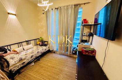 Apartment - 2 Bedrooms - 3 Bathrooms for rent in Hub Canal 2 - Hub Golf View Apartments - Dubai Sports City - Dubai