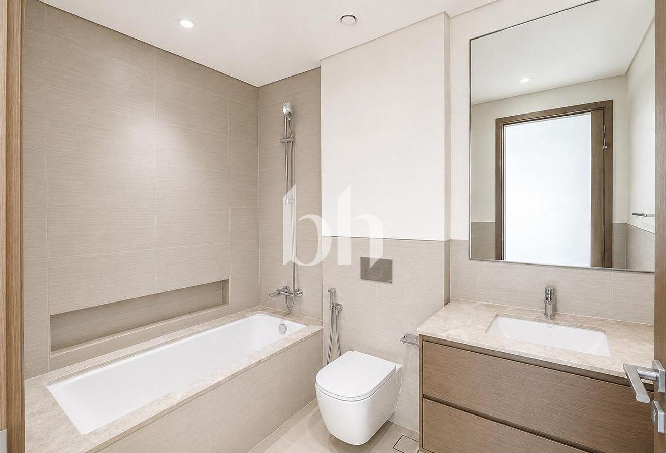Penthouse | Full Burj View | Unfurnished photo 15