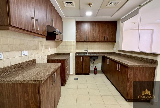 63647536 - Property Image 3