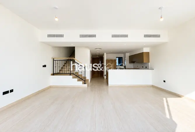 165059304 - Property Image 2