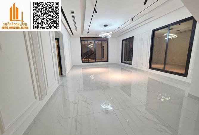 93152718 - Property Image 2