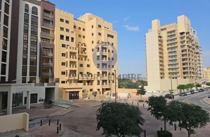 Apartment - 1 Bedroom - 2 Bathrooms for rent in Amrico Residence - Al Jaddaf - Dubai