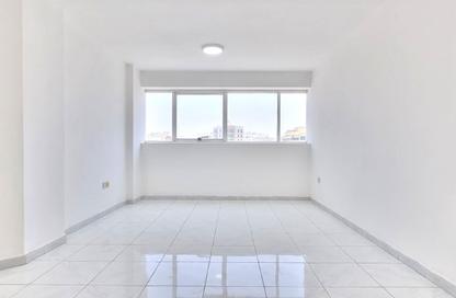Apartment - 2 Bedrooms - 2 Bathrooms for rent in Al Raffa - Bur Dubai - Dubai